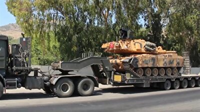 Turkish military shipment arrives at Syrian border