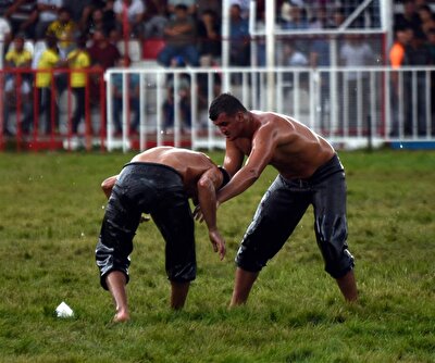 Baspehlivan Orhan Okulu Gunde 1 2 Kilo Kuzu Cevirme Yedim