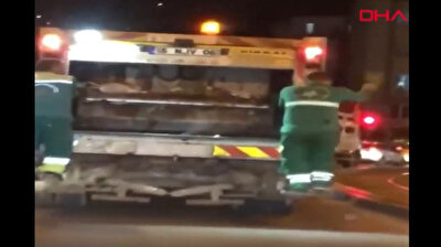 Hands up! Garbage collectors dance like there's no tomorrow in Turkey
