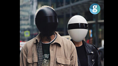 Futuristic face mask protects people from being tracked, as well as Covid-19