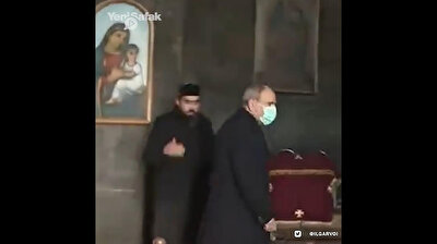 Armenian priest refuses to shake Pashinyan's hand after Karabakh defeat
