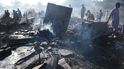 Fire destroys dozens of homes in Karachi’s shanty town