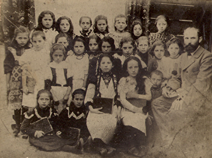 RUSYA’DAN GÖÇMEN AKINI