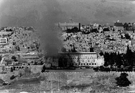 AKSÂ ALEVLER İÇİNDE