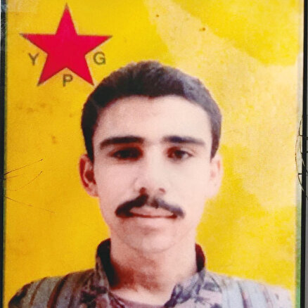 Teröristin YPGli fotoğrafı çıktı