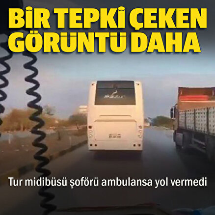 Bir tepki çeken görüntü de Antalyadan: Tur midibüsü ambulansa yol vermedi