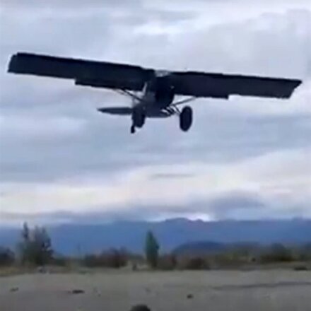 Kendini helikopter sanan uçak