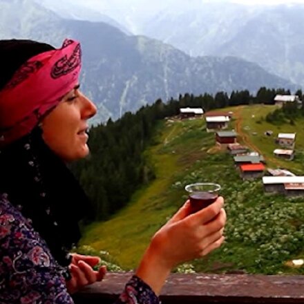 Çamlıhemşin yaylaları ziyaretçilerini hayran bırakıyor