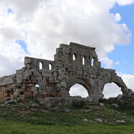 Afrindeki tarihi kilise ve manastır koruma altında