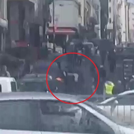 Vatandaştan yakaladığı kapkaççıya meydan dayağı
