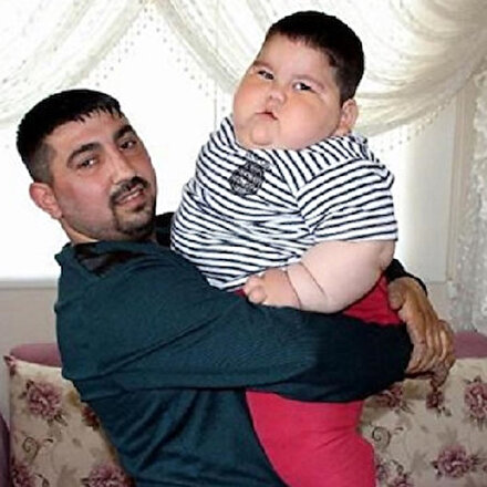 Yağız bebek 55 kiloya ulaştı