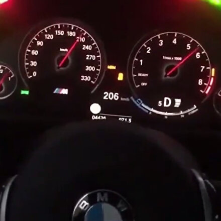 M4 GTS ile 270 km hıza çıktı