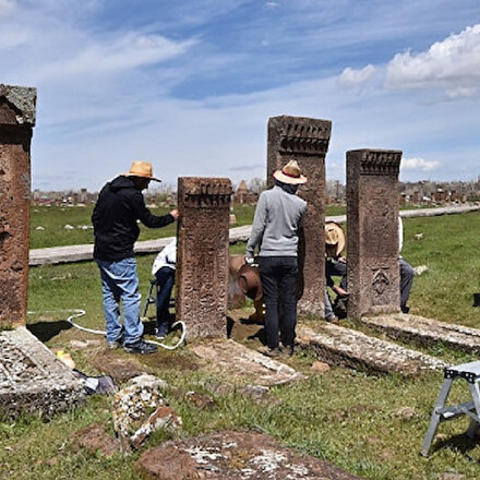 Selçuklu Meydan Mezarlığında kazı ve restorasyon çalışmaları başladı