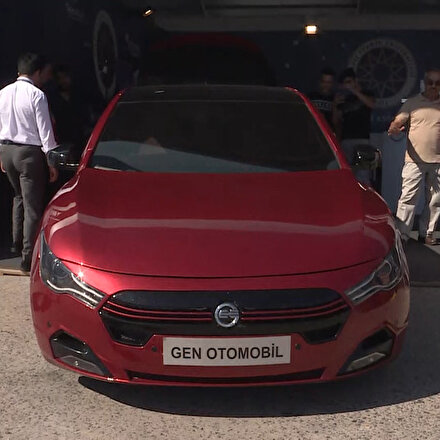 Yerli ve milli elektrikli otomobil görücüye çıktı