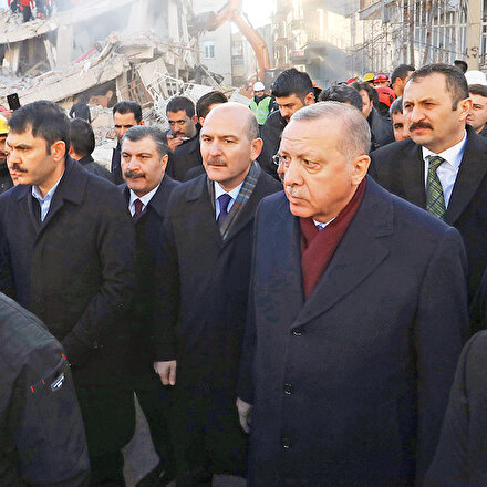 Tek yürek olduk kenetlendik