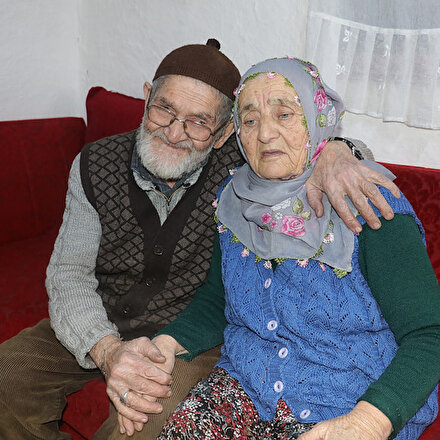 Ölüp yeniden dünyaya gelsem yine de eşimi seçerdim