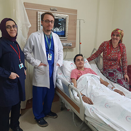 Niğdede ilk: Kapalı yöntemle mide ülser onarımı ameliyatı yapıldı
