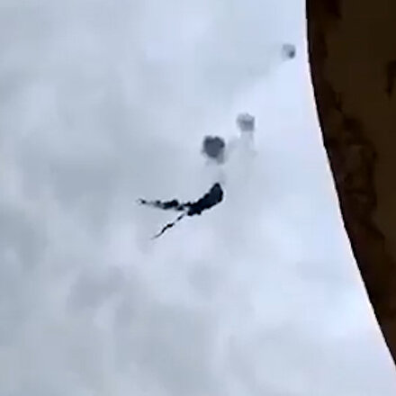Kahraman Mehmetçik rejim güçlerine ait helikopteri böyle vurdu