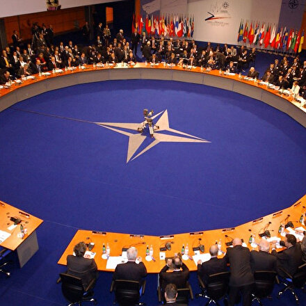 NATO Türkiyenin talebi üzerine olağanüstü toplanacak: 4. madde işletilecek
