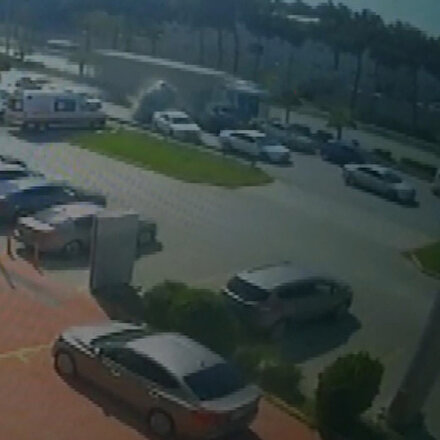 Hatayda feci kaza kamerada: 5 ölü 15 yaralı