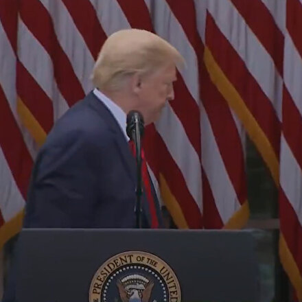 Trump koronavirüs sorusuna kızıp basın toplantısını terk etti