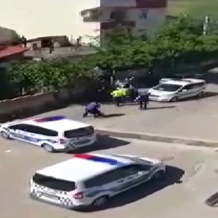 Tepki çeken görüntülerdeki polisler açığa alındı