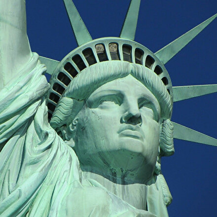 ABDde bir ilk yaşandı: New York kentinde ‘yabancı’ ve ‘yasadışı göçmen’ kelimeleri yasaklandı