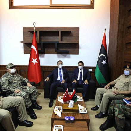 Milli Savunma Bakanı Akar, Libyada