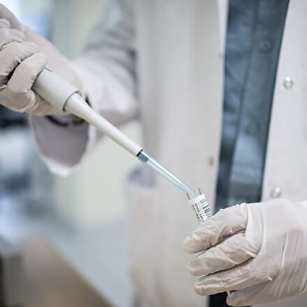 Dünyada ve Türkiyede koronavirüs aşısında son durum: 27 aşı adayı klinik denemelerde insanlar üzerinde test ediliyor