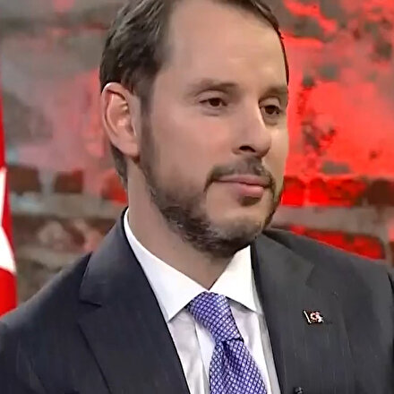 Bakan Albayrak: Haset sahibiyle, ahmakla, aptalla tartışılmaz