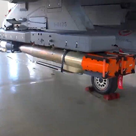 145 kiloluk beton delici minyatür bombalar F-16 ve İHA kanatlarına entegre edilebilecek