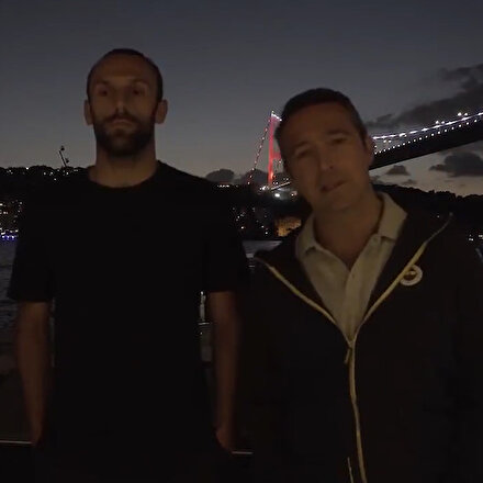 Ali Koç ve Emre Belözoğlu, Vedat Muriqiye böyle veda etti