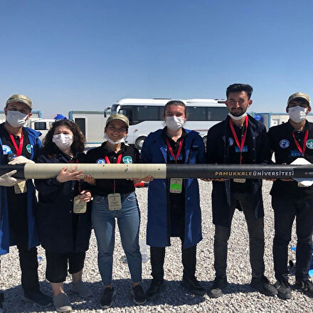PAÜnün roket takımından TEKNOFEST 2020de büyük başarı: İki kategoride birinciliği göğüsledi