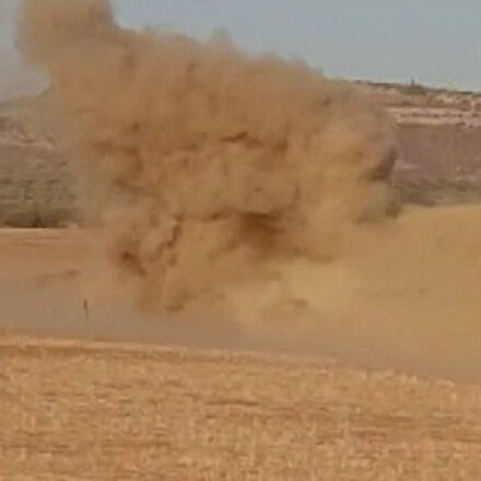 Afrin’de ele geçirilen bomba yüklü araç böyle imha edildi