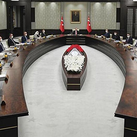 Ankaradaki kritik toplantı Erdoğan başkanlığında toplandı
