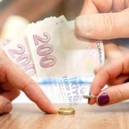 AYM, süresiz nafakaya itirazı reddetti
