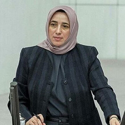 AK Parti Grup Başkanvekili Özlem Zenginden Beştaş’ın sözlerine sert tepki: Artık yeter, sabır taşı olsa çatlar