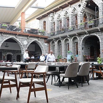 Diyarbakırlı otelciler mutlu: Turistler akın ediyor, doluluk oranı yüzde 60ı buldu