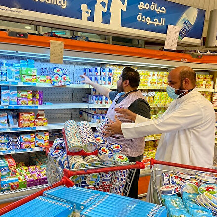 Arap halklarından Fransız mallarına boykot kampanyası