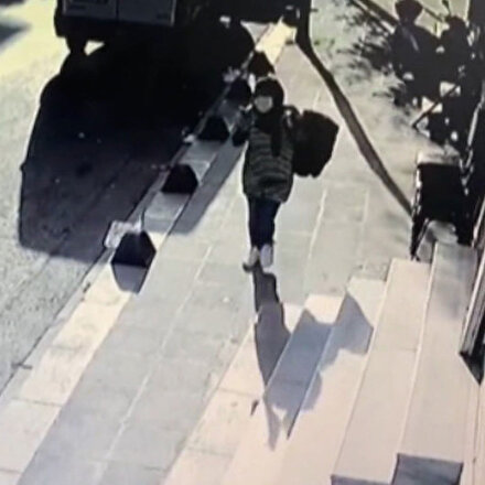 Bağcılarda 500 bin liralık vurgun: Akrabalarının evine girip kılık değiştirerek kaçtılar