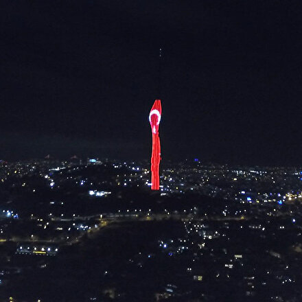 Çamlıca Kulesinde 29 Ekim Cumhuriyet Bayramına özel ışık gösterisi