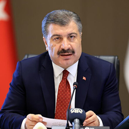 Bakan Kocadan aşı açıklaması: Maske yakın zamanda hayatımızdan çıkmış olacak