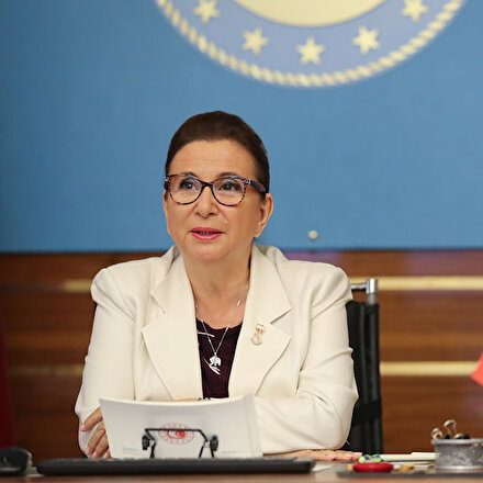 Bakan Pekcan duyurdu: 561 milyon dolar kredi sağlandı