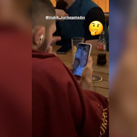 Yenilgisiz dövüşçü Khabib Nurmagomedov, Cristiano Ronaldo ile görüntülü konuşma yaptı