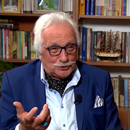 Tarihçi Yavuz Bahadıroğlu: 12 günde Osmanlıcayı öğrendim
