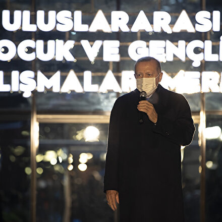 İpekyolu Uluslararası Çocuk ve Gençlik Çalışmaları Merkezi dualarla açıldı