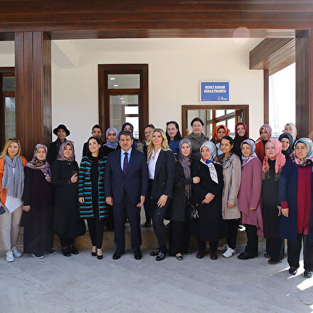 Esenlerde ev hanımları kooperatif ile dünyaya açılıyor
