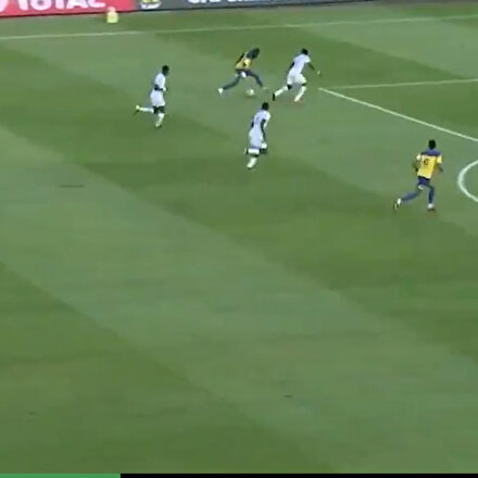 Boupendza Milli Takımda gollerine devam ediyor