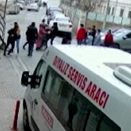 Esenyurtta taciz iddiasına mahalleliden dayak