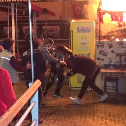 Antikacı dükkanı küle dönen baba ve oğul öldüresiye dövüldü